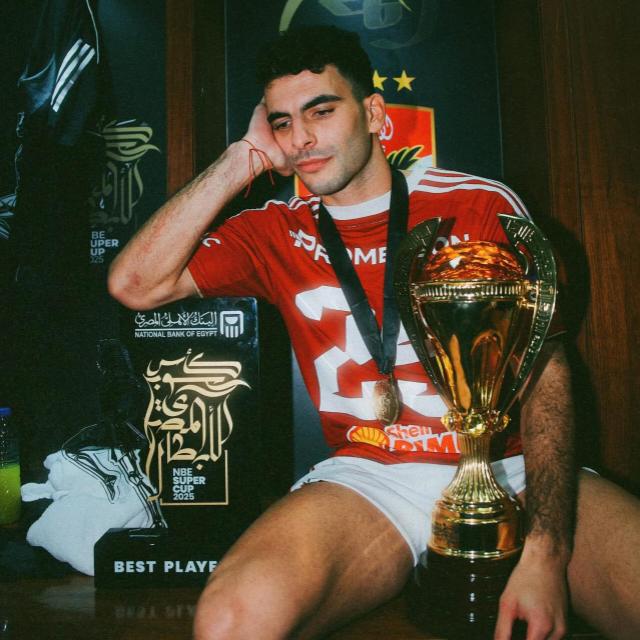 النادي الأهلي فوق الجميع 🦅  - AnyQuizi